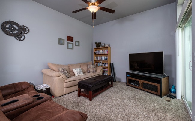 Building Photo - 174 NE 49th St