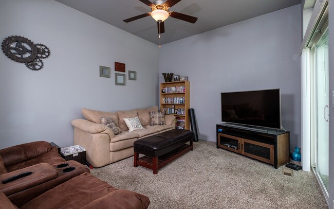 Foto del edificio - 174 NE 49th St