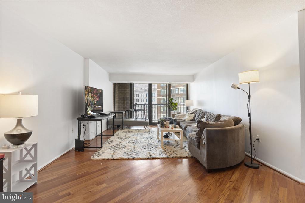 Foto principal - 1420 Locust St