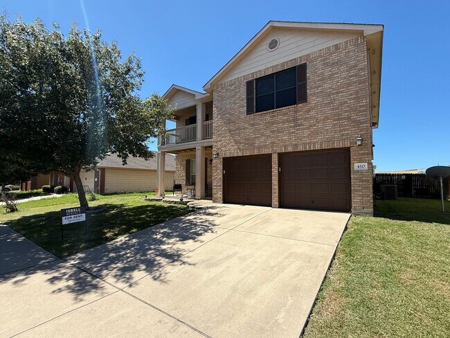 Foto del edificio - RENT REDUCTION - AVAILABLE NOW!