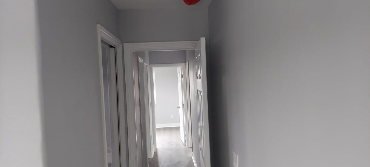 Foto principal - 3128 E 20th St