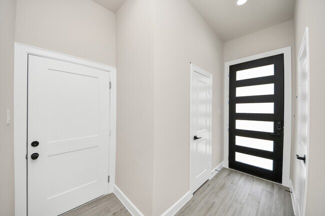 Building Photo - 3110 Dawson Ln