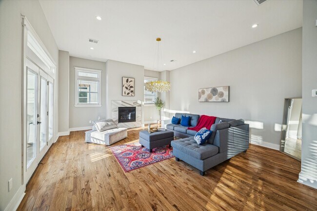 Foto del edificio - 1003 E 28th St