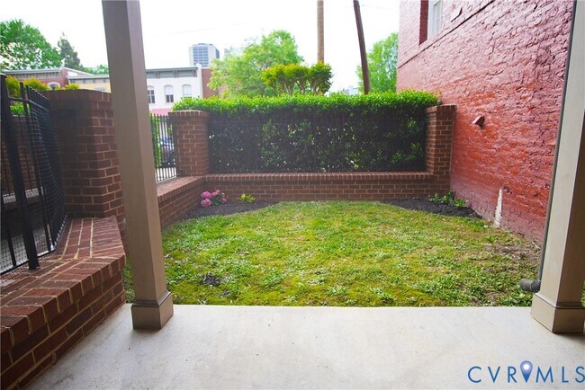 Foto del edificio - 215 N 19th St