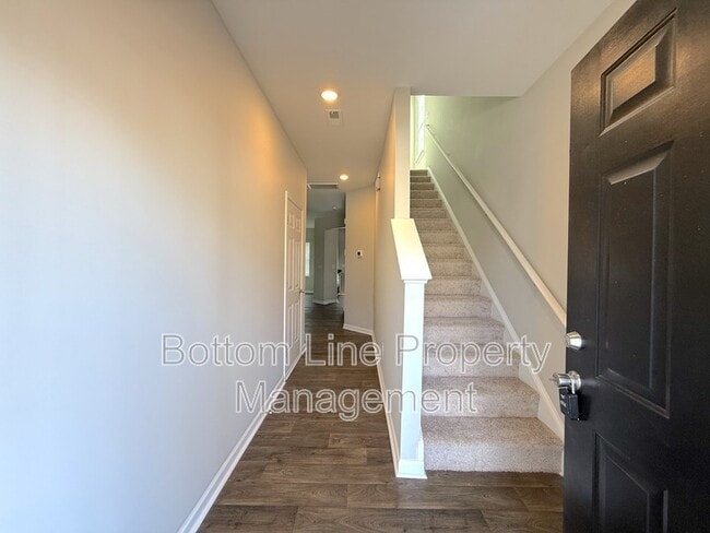 Photo - 6104 Guildford Hill Ln Townhome
