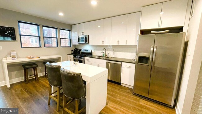Foto del edificio - 5632 Gainor Rd