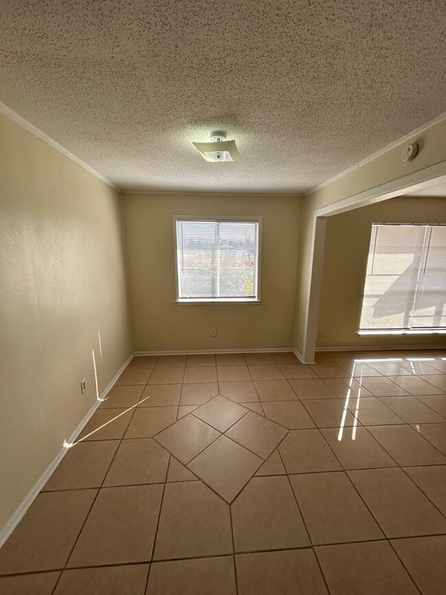 Foto del edificio - Moss Point 3 Bedroom