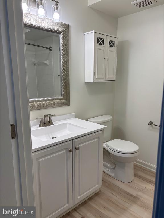 Building Photo - 25905 Ridge Manor Dr