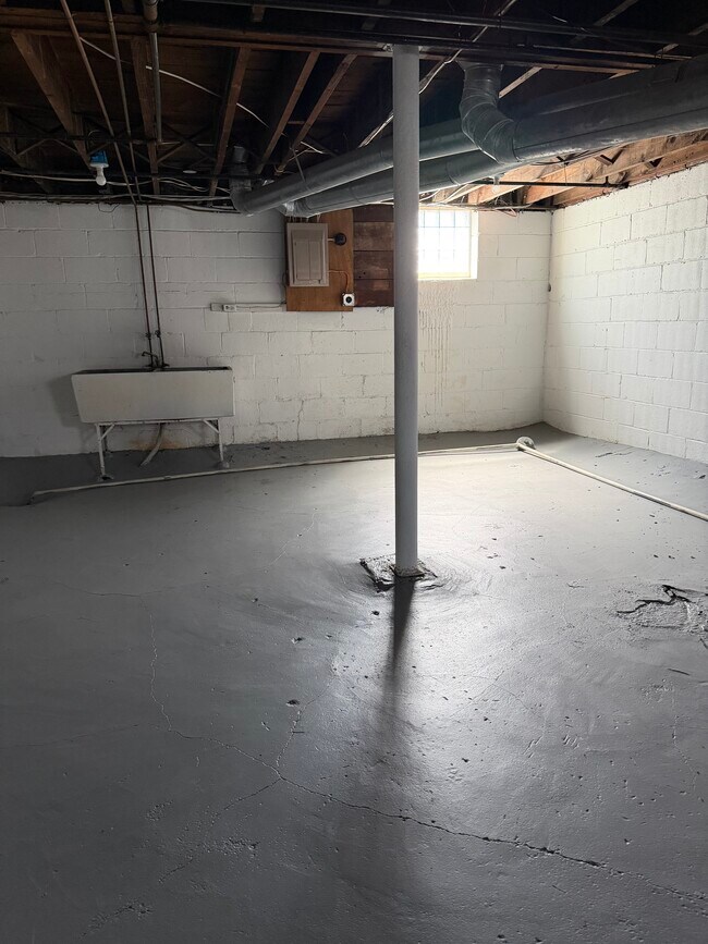 Foto del edificio - 81 W Weber Rd