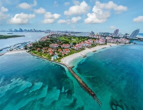 Building Photo - 19237 Fisher Island Dr