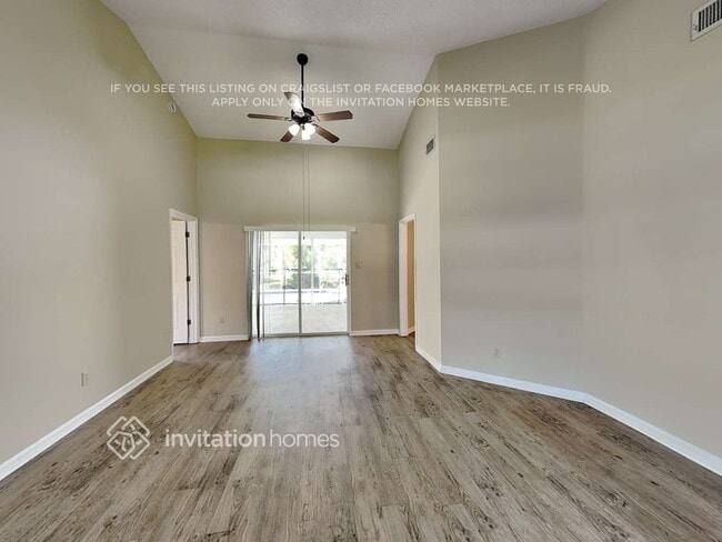 Building Photo - 4124 Ridgemoor Dr N