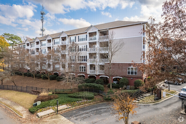 Building Photo - Terraces of Dunwoody