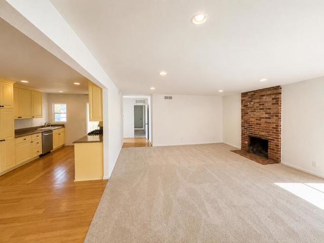 Foto del edificio - 3010 Courser Ave