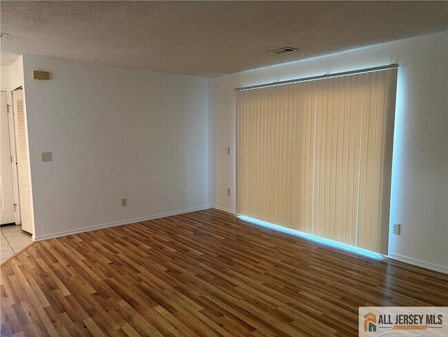 Foto del edificio - 2513 Lighthouse Ln