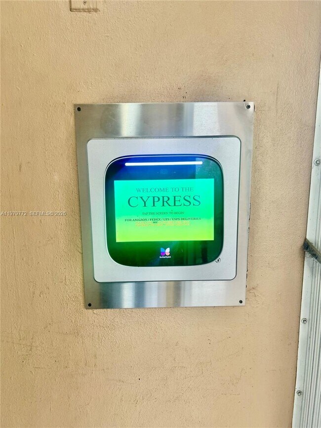 Building Photo - 1200 St Charles Pl