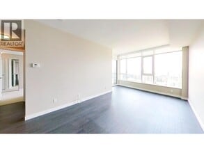 Building Photo - 4508-4508 Hazel St