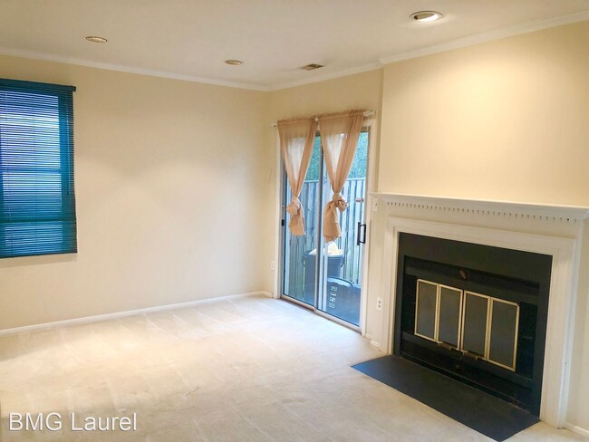 Building Photo - 2 br, 1.5 bath House - 8216 Tall Trees Ct