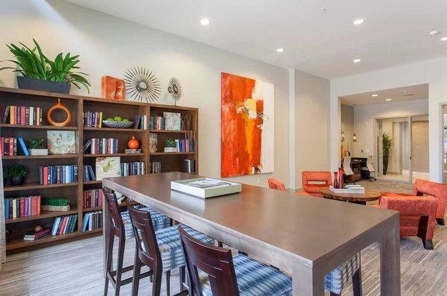 Foto del edificio - 1 bedroom in Austin TX 78741