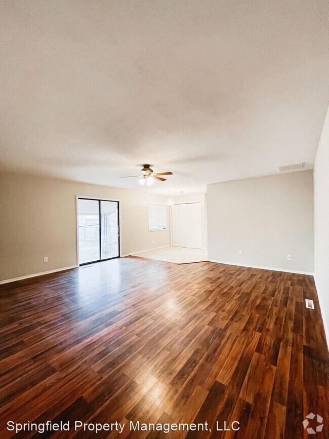 Johnswood Village Apartments under 2,500 Springfield, MO 2 Rentals