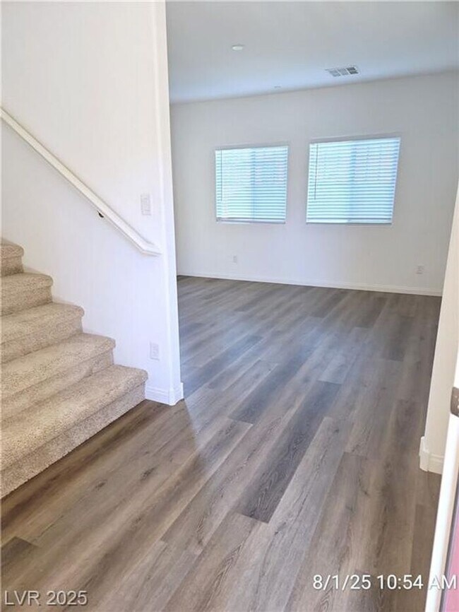 Foto del edificio - OUTSTANDING HOME IN CADENCE COMMUNITY!