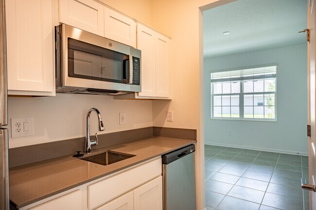 Foto del edificio - 824 Daring Dr