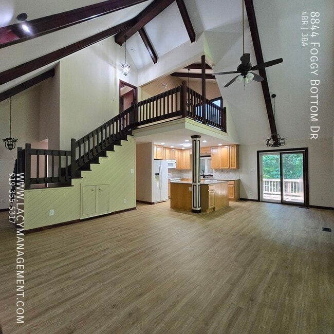 Building Photo - 8844 Foggy Bottom Dr