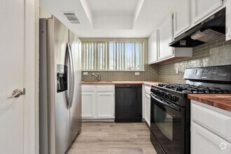 Building Photo - 9011 Sanger Dr