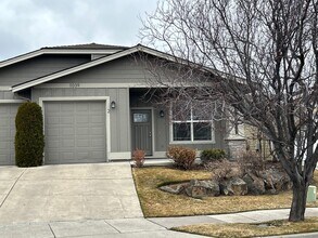 Building Photo - 1039 NE Watt Way