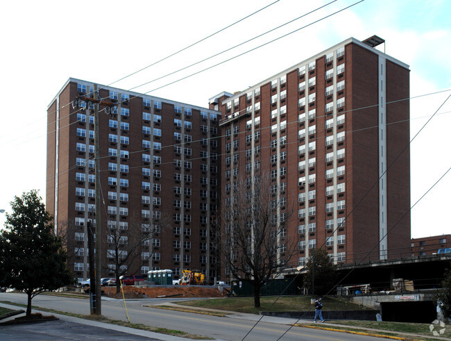 Foto del edificio - Laurel Residence Hall