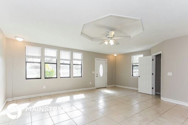 Foto del edificio - 3108 Johns Pkwy