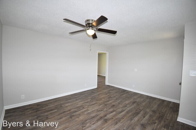Foto del edificio - 3 br, 1.5 bath House - 1579 Cherry Tree Drive