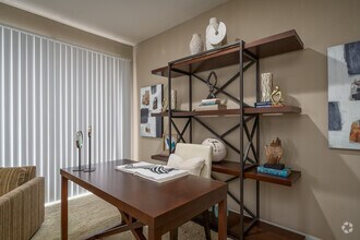 3BR, 2.5BA - 1,750SF - Woodlake on the Bayou Apartments