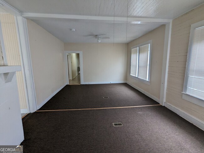 Foto del edificio - 505 Orange St NE