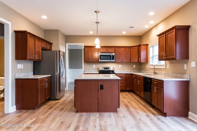 Building Photo - 18004 Duckleigh Ln
