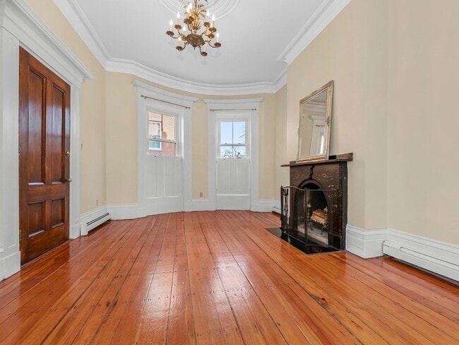 Building Photo - 46 Harvard St