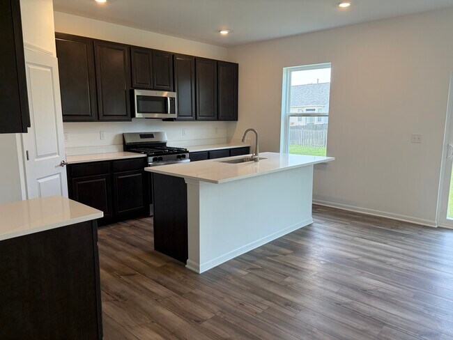 Foto del edificio - 311 Twinleaf Trail