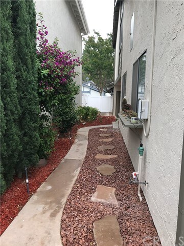 Building Photo - 951 S Park Rim Cir