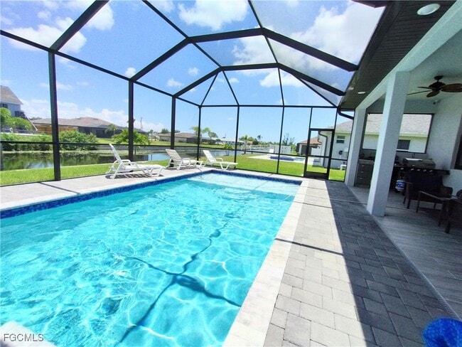 Foto del edificio - 1011 SW 15th Pl