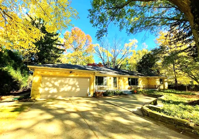 Foto del edificio - 2947 Chamberlain Rd