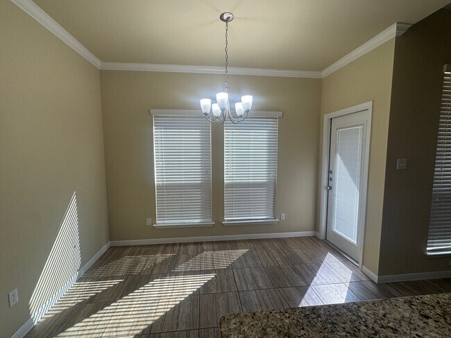 Building Photo - 1107 Rhodactis Dr