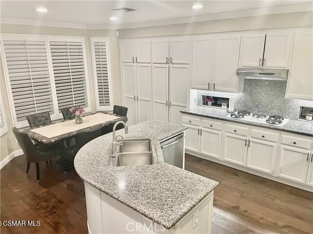 Foto del edificio - 3116 Ferncrest Pl