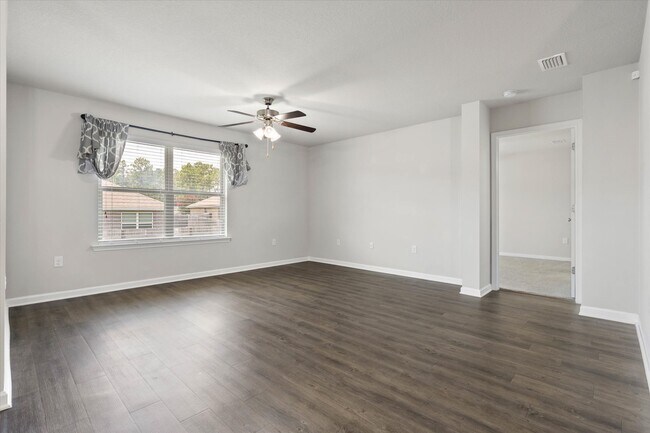 Foto del edificio - 34505 Paisley Ave