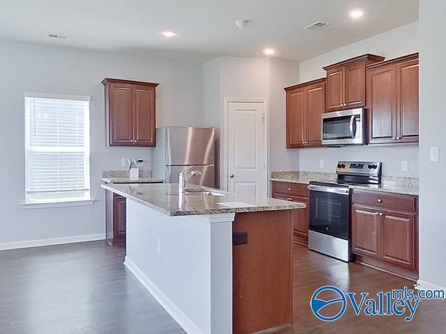 Foto del edificio - 1142 Freedom Pkwy