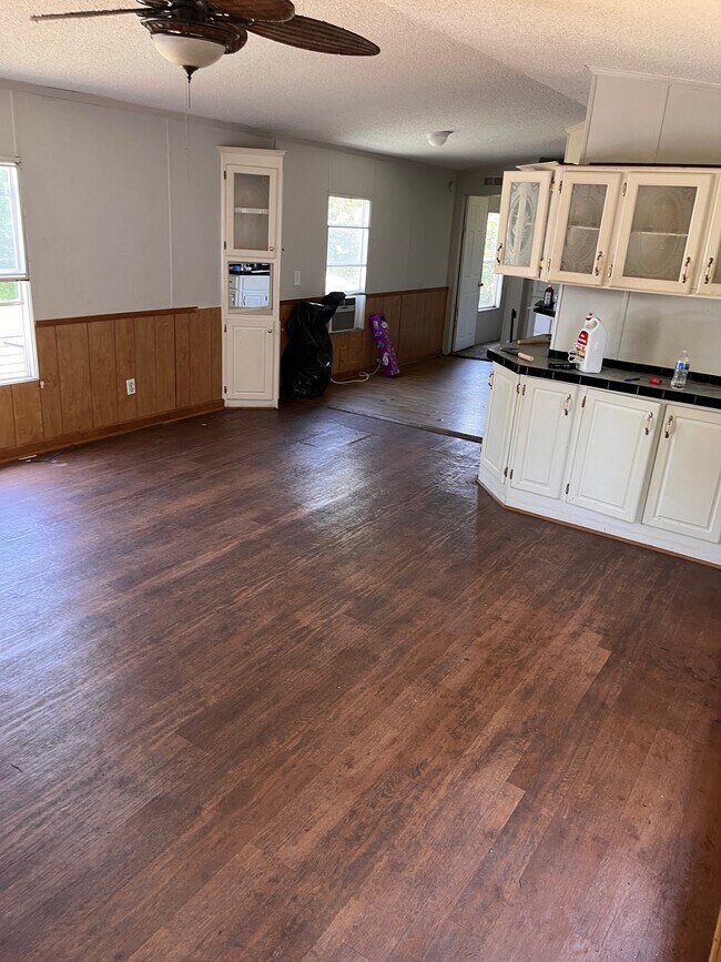 Foto del edificio - 208 W 43rd St