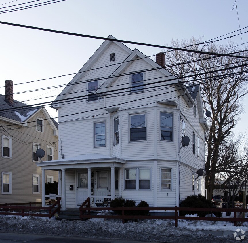 Foto del edificio - 590-592 Park Ave