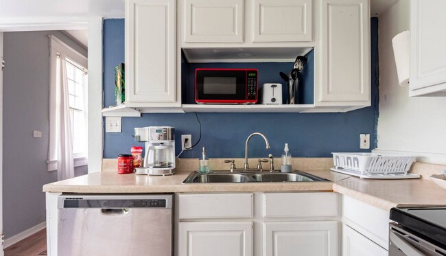 Foto del edificio - 4506 Walmsley Ave