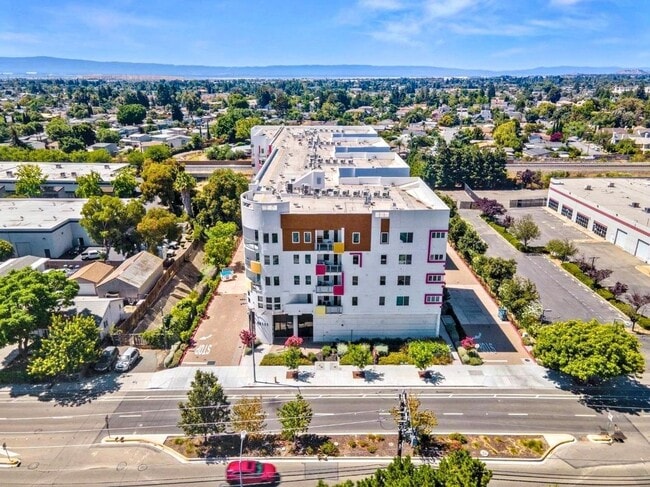 Building Photo - 42111 Osgood Rd