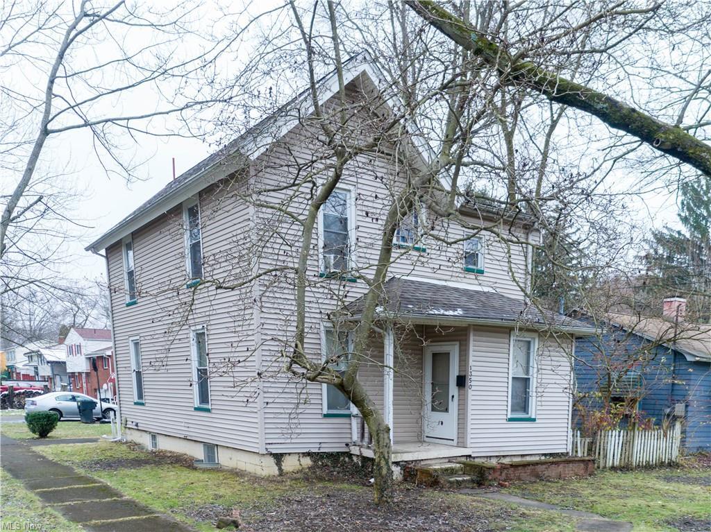 1350 Bingham Ave NW, Warren, OH 44485 House Rental in Warren, OH