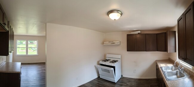 Foto del edificio - 7028 Dawson Pl