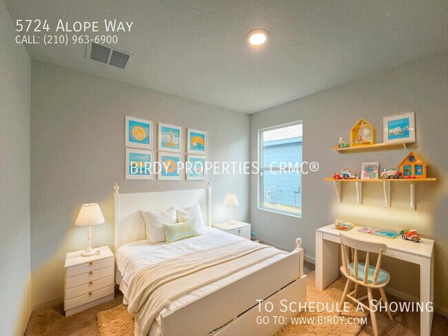 Foto del edificio - 5724 Alope Wy